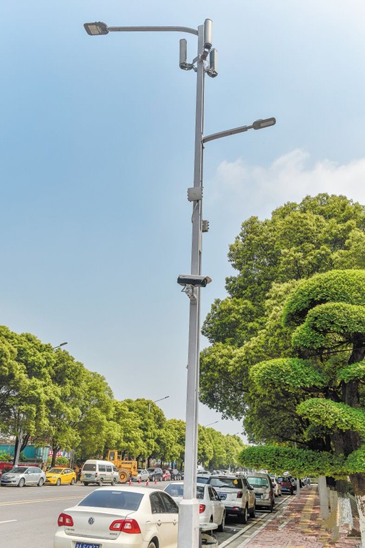 湖南首條“智(zhi)慧(hui)炤(zhao)明(ming)路(lu)”亮(liang)相長(zhang)沙隆(long)平(ping)高(gao)科(ke)技園
